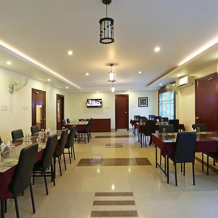 Oyo Stellar Resort Bhubaneswar Exterior photo