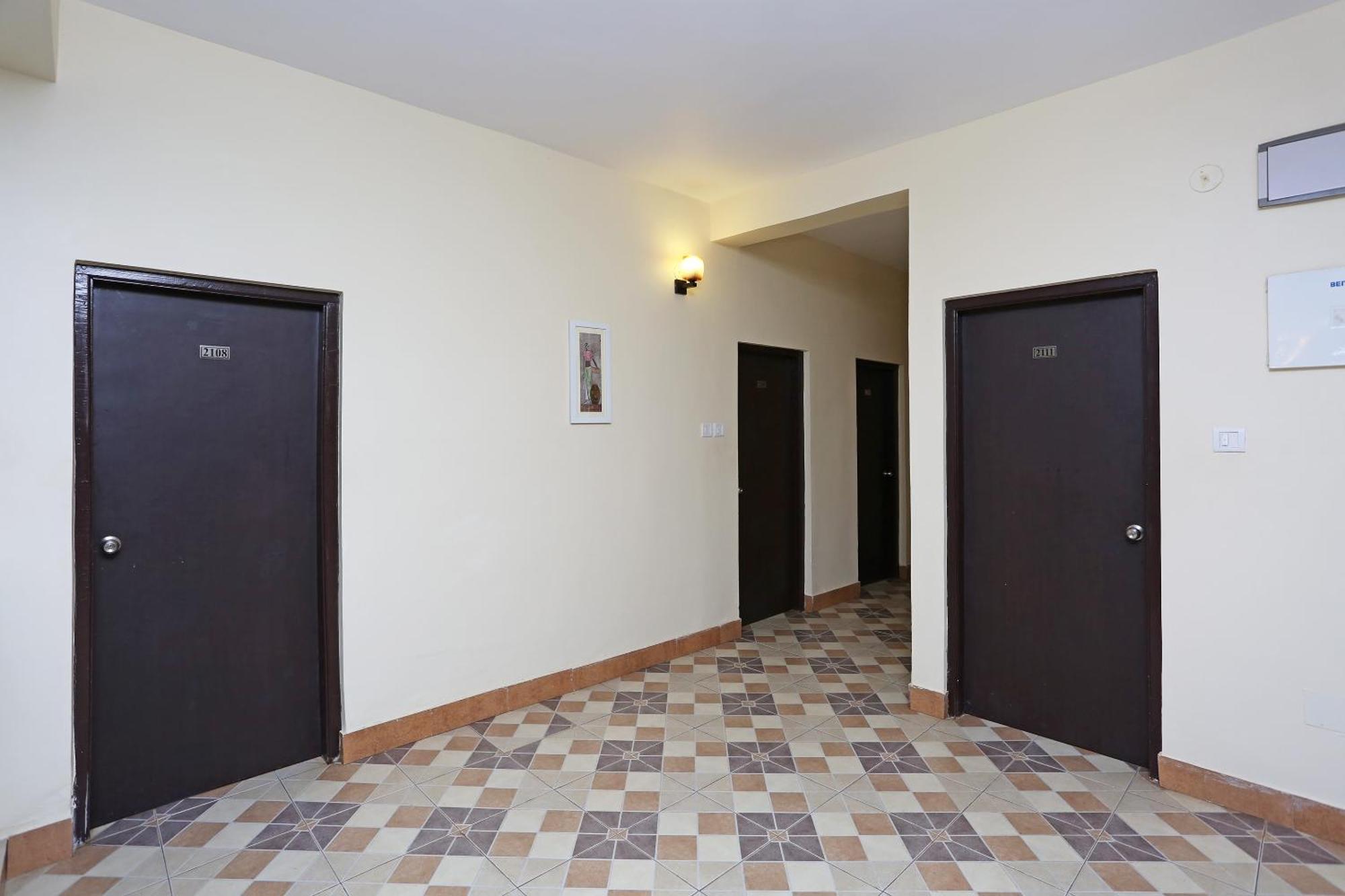 Oyo Stellar Resort Bhubaneswar Exterior photo