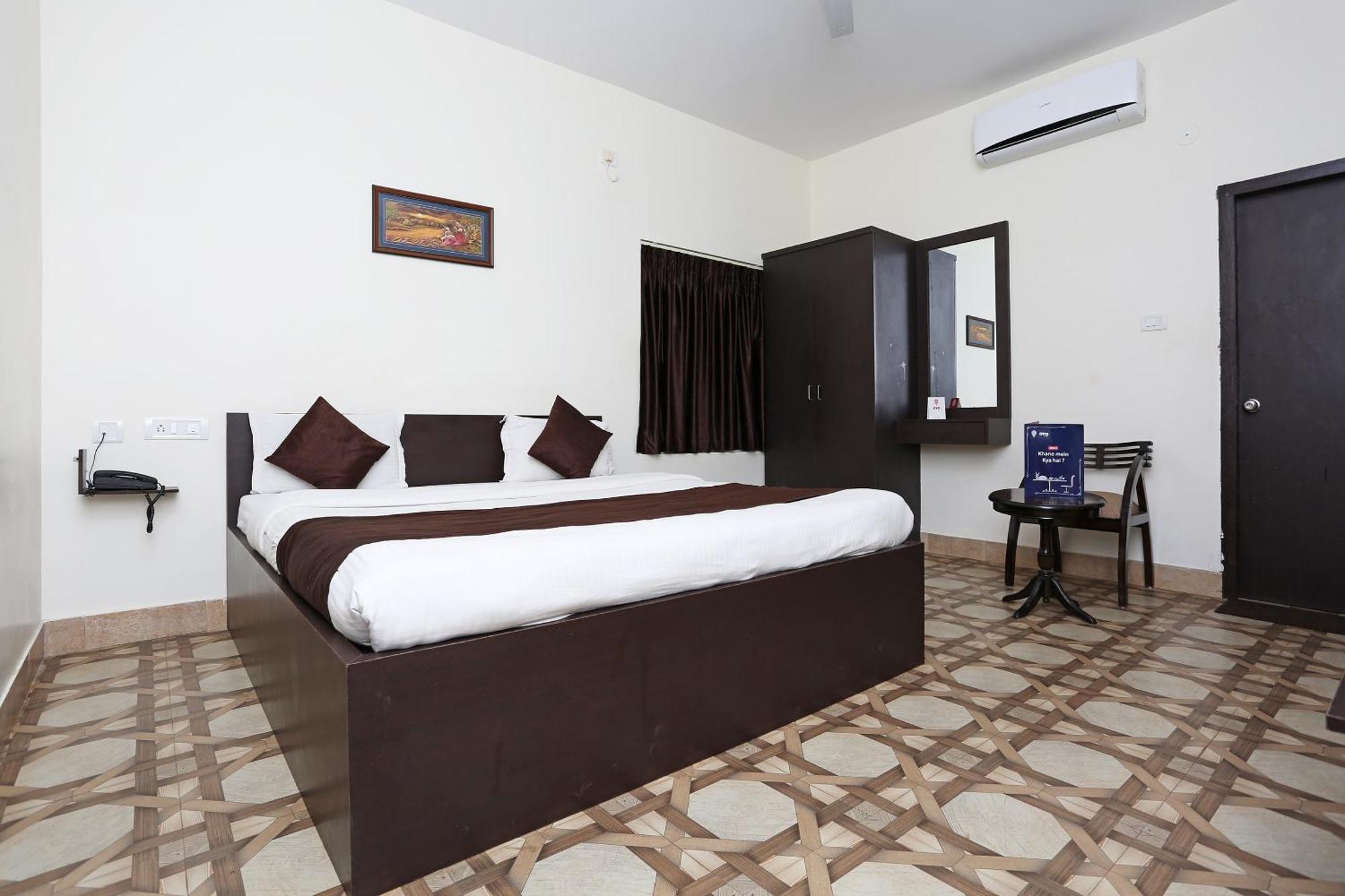 Oyo Stellar Resort Bhubaneswar Exterior photo